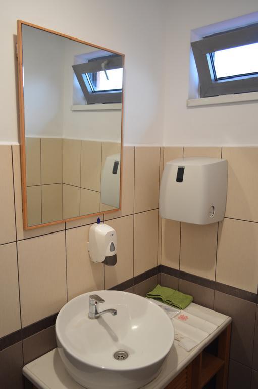 Apartamento Vasarely Luxury Flat Satu Mare Exterior foto